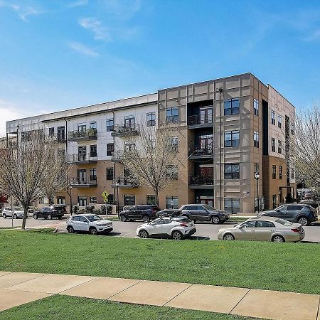 Frontdesk Village At Commonwealth Apts Plaza Midwood Charlotte Exteriör bild