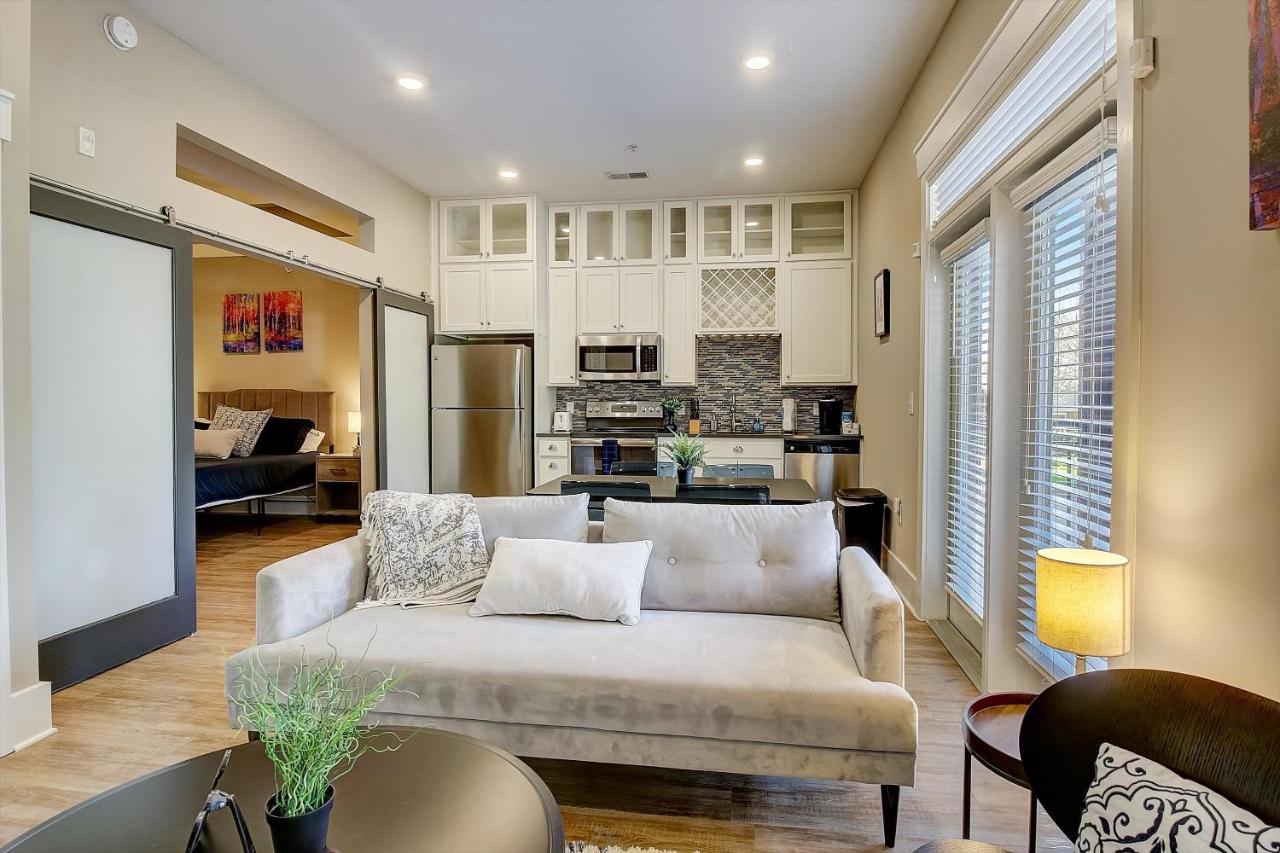 Frontdesk Village At Commonwealth Apts Plaza Midwood Charlotte Rum bild